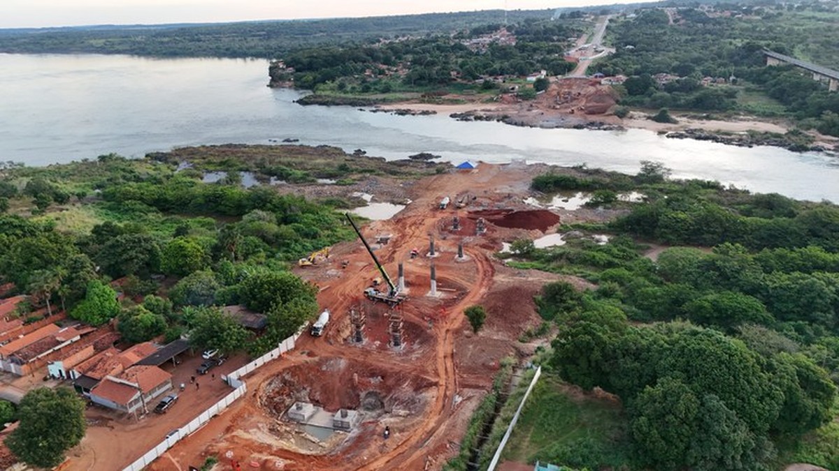 Construção de nova estrutura da ponte que desabou entre Tocantins e Maranhão chega a 20%, diz Dnit